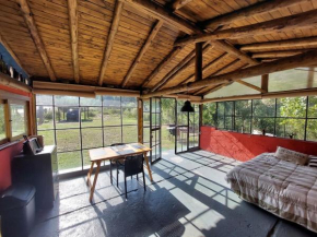 Cabaña en potrerillos con bajada al arroyo